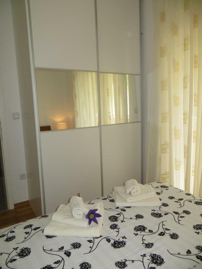 Apartman Mario Cres Exterior foto
